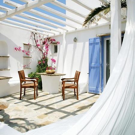 Golden Beach Studios & Suites Tinos Quarto foto