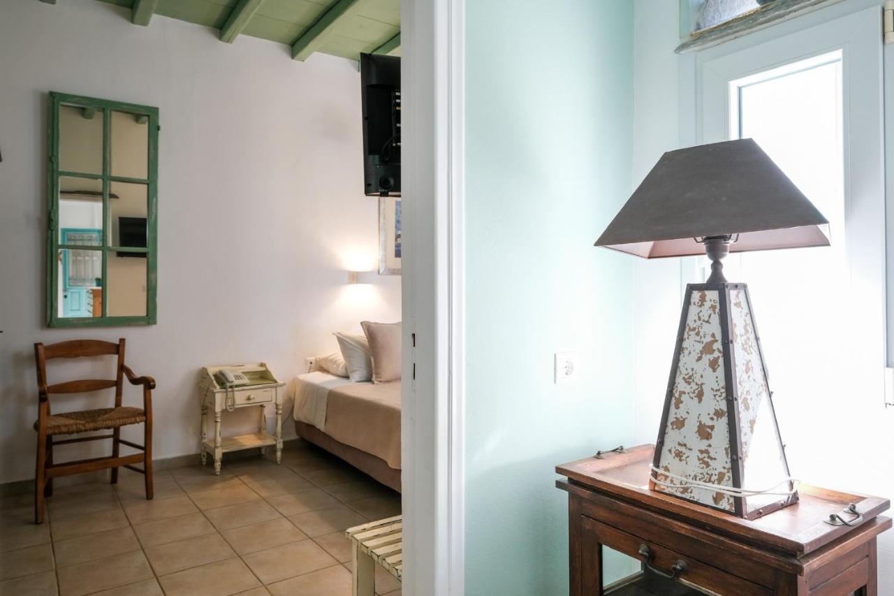 Golden Beach Studios & Suites Tinos Exterior foto